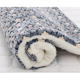 Dogs Cats Thick Fleece Warm Cozy Contemporary Sleeping Bed Blanket Mat Rug-Wiggleez-Blue Stars-S-Wiggleez